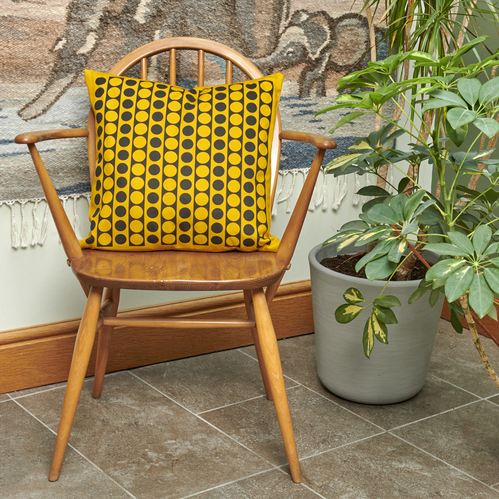 Magpie x Hornsea Cushion Circles - Yellow